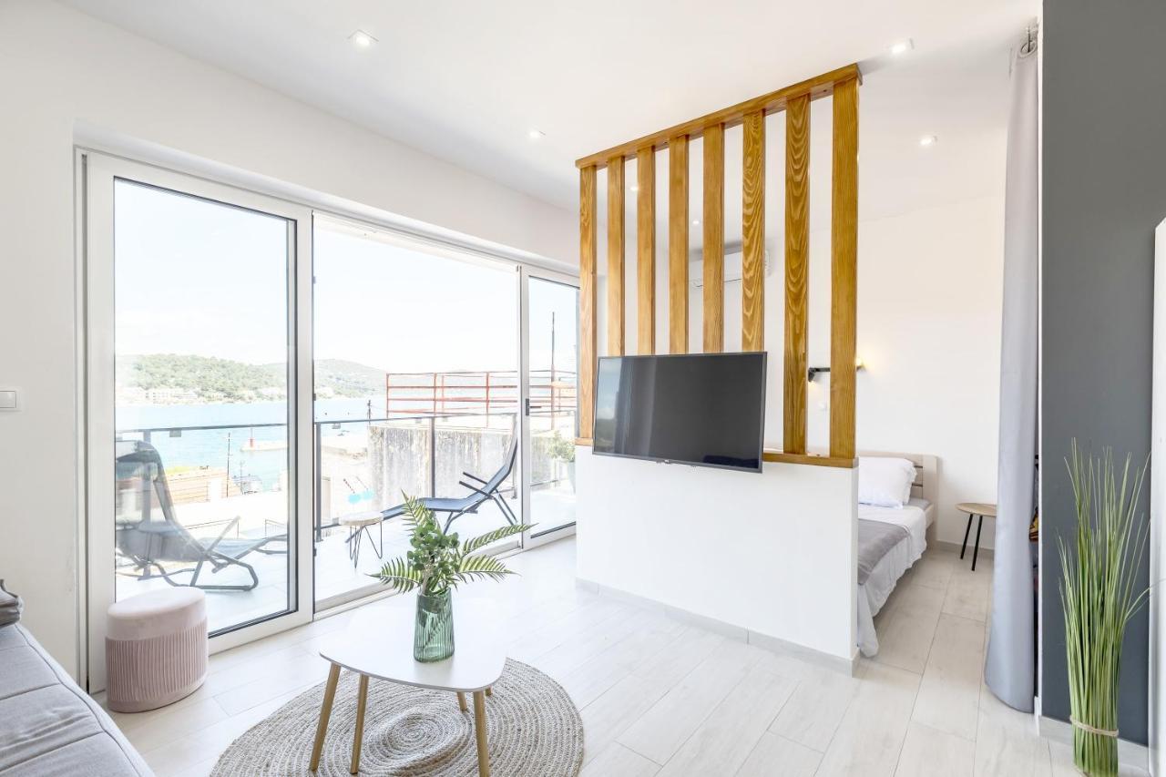 Luxury apartments SKALINADA Tisno Extérieur photo